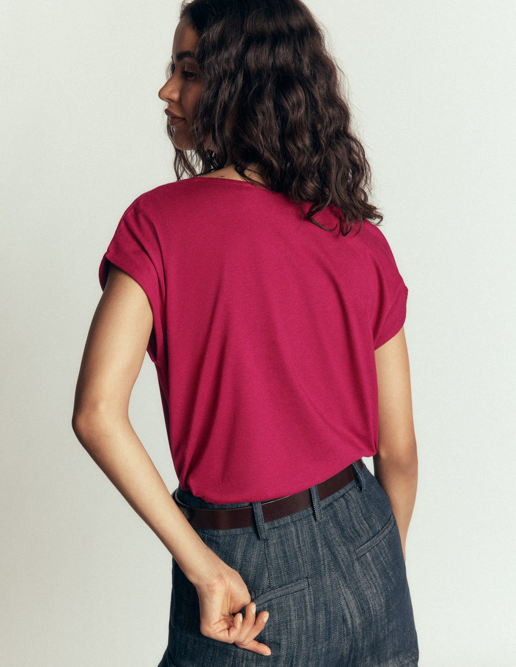Imi Supersoft V-neck T-shirt-Beet Red